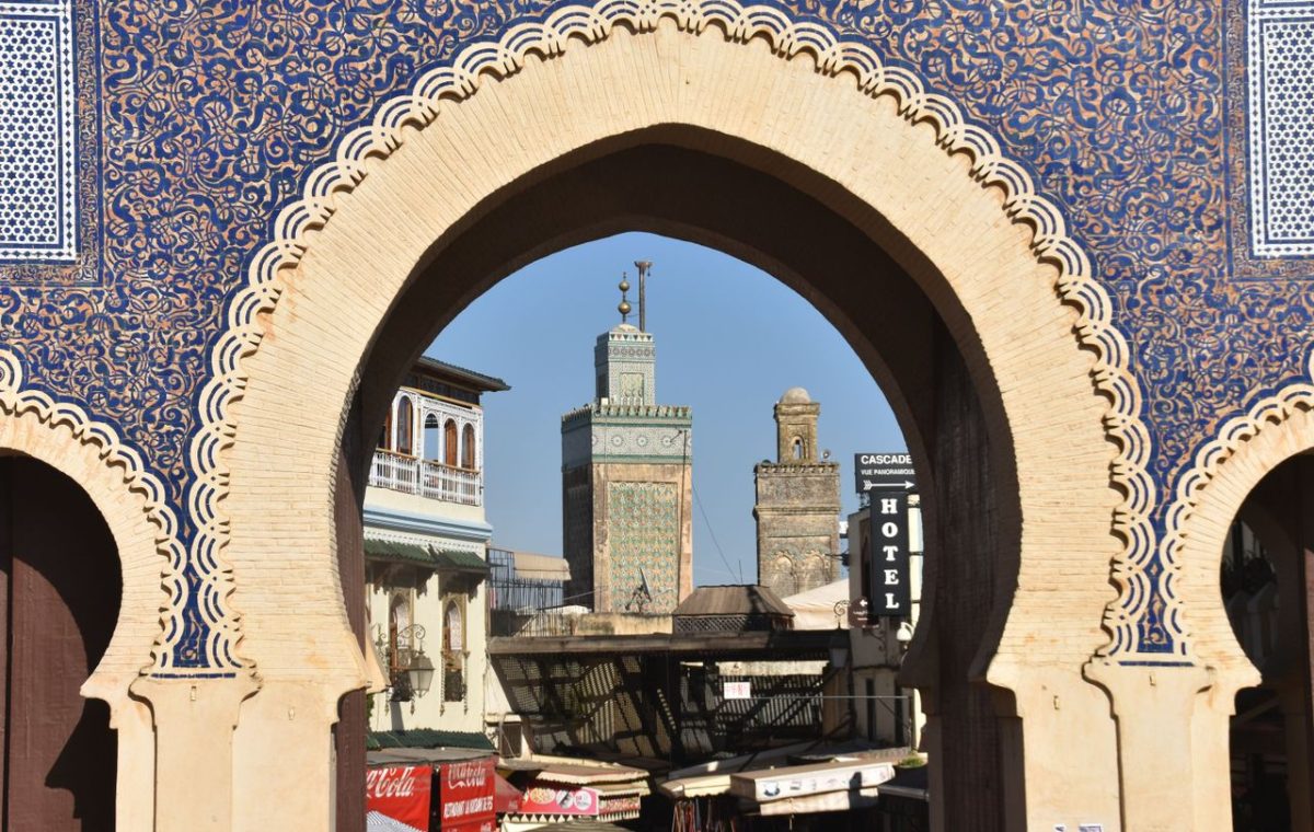 Bab Bou Jeloud gate in Fes with the medina behind, on a Casablanca desert tour